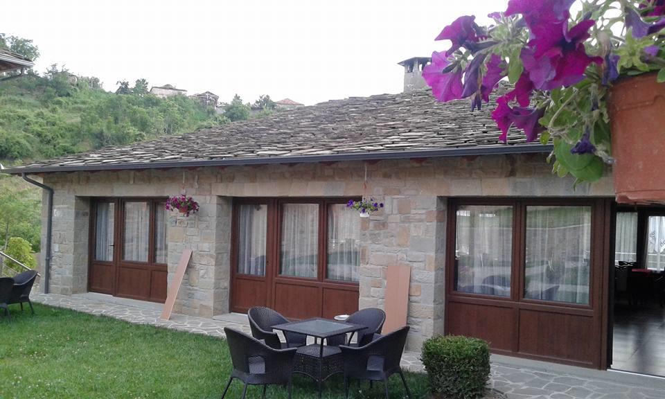 Johnny Hotel Kamenice Exterior foto